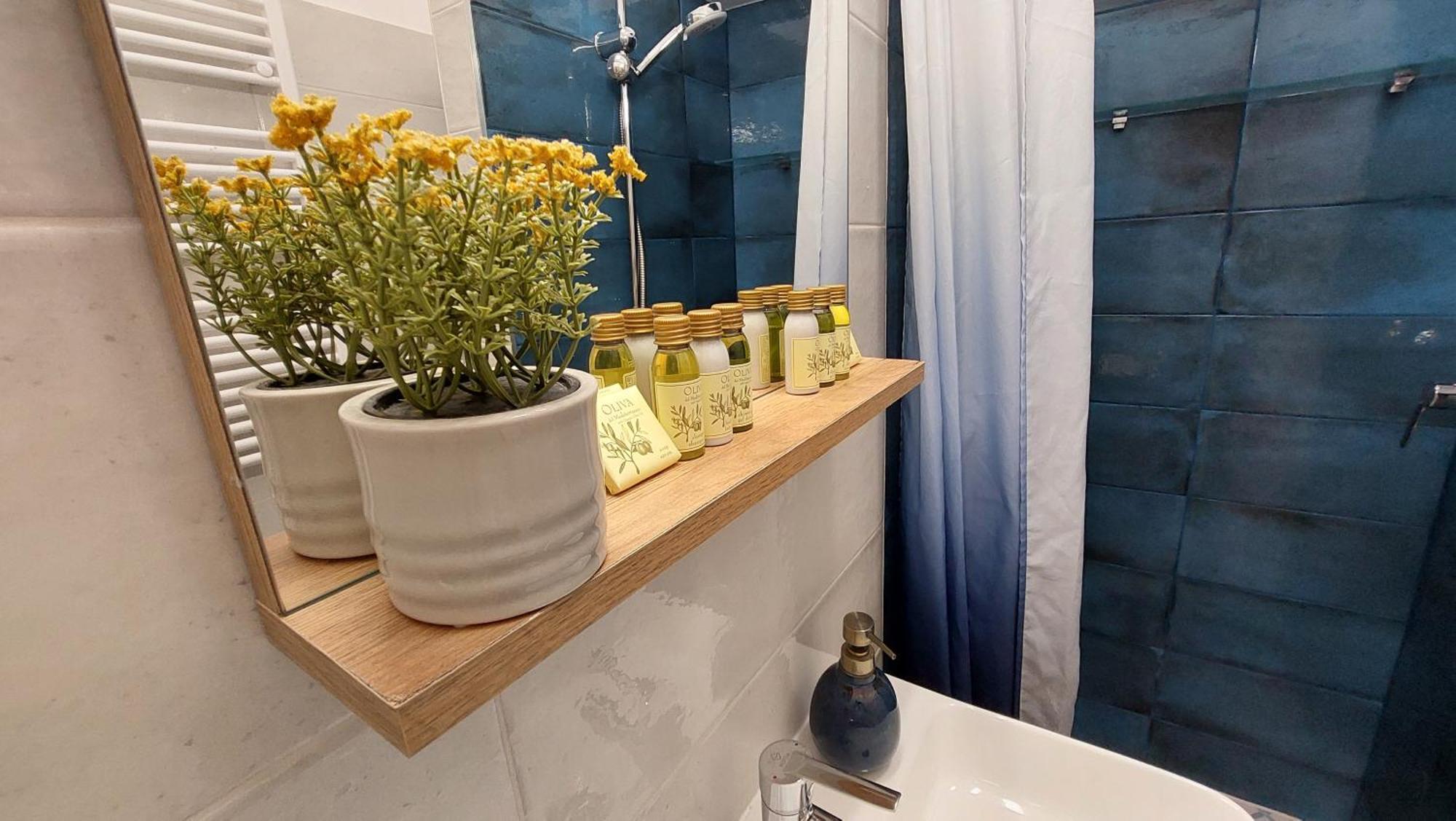 Comfy And Stylish Jewelry Box Apartment Budapest Ngoại thất bức ảnh